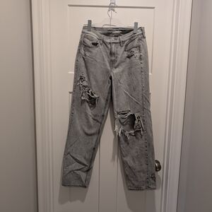 American Eagke Gray 90's Straight Jeans with Distressed Details